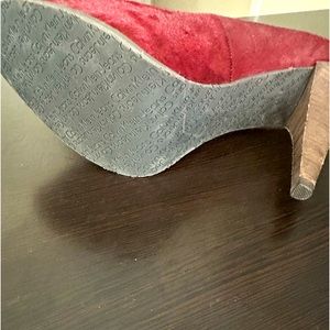 Calvin Klein Jean  suede pumps